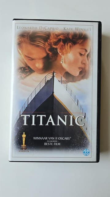 TITANIC (VHS)