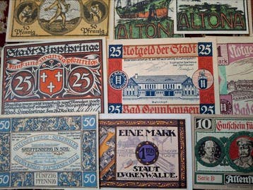 Allemagne. - 107 Notgeldscheine 1920s (Sans prix de