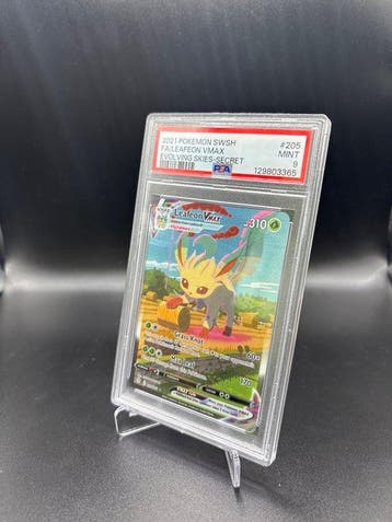 Pokémon - 1 Graded card - Leafeon VMAX 205 Alternate art -