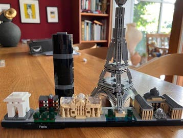 Lego Set - 21044 - Architecture - Paris