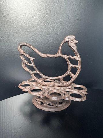 Eierhouder set - Vintage cast-iron egg holder shaped like a