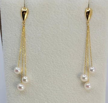 Oorbellen - 18 karaat Geel goud - 5 mm Akoya parels, Handtassen en Accessoires, Oorbellen, Nieuw