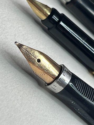Parker - Lot of 4 - various models - Zonder minimumprijs -