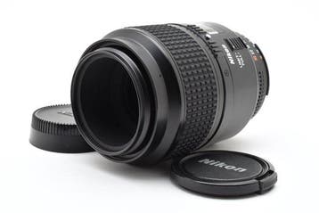 Nikon AF Micro NIKKOR 2.8/105mm D Objectif principal