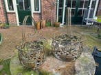 2 Decoratieve Bloemen- of Planten manden - Mand (2) - Metaal, Antiek en Kunst