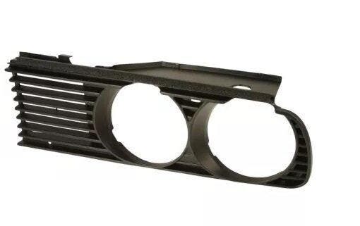 Koplamp Gril Links (Headlight Duct) BMW 3 Serie E30 B8382, Auto-onderdelen, Verlichting, Nieuw, BMW