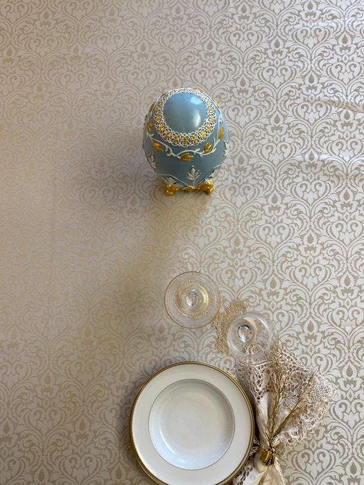 san leucio - Luxe damastzijde tafellaken in Venetiaans, Antiek en Kunst, Antiek | Meubels | Tafels