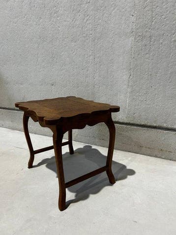 Table dappoint - Chêne - Style Louis XV