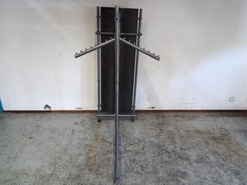 Kledingrek dubbelzijdig met vaste hanger – 16 haken – B112 x