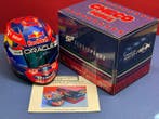 Red Bull Racing - Sergio Perez - 2024 - Casque à l’échelle