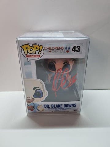 Funko - Funko Pop Signed by Rob Corddry #43 Dr. Blake Downs