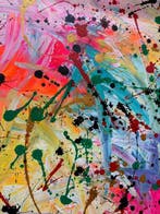 Mykyta Kovalchuk - Acrylic Painting XXL Parrots no 89, Antiquités & Art