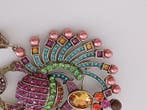 Heidi Daus - Scarabée- Laiton - Broche