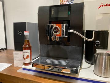 Online veiling: Jura, Z10 (EA), Volautomatische, Elektronische apparatuur, Koffiezetapparaten, Nieuw