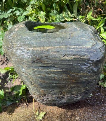 Shizenseki  natuurlijke steen (waterbak) - Gelaagde