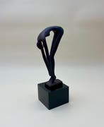 sculptuur, ***Élégance*** - 25 cm - Metaal