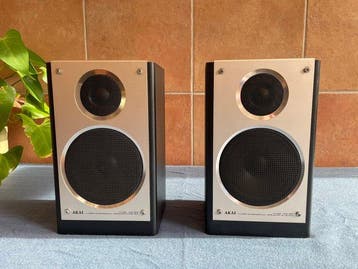 Akai - AE-53 3-weg boekenplank Luidsprekerset