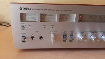 Yamaha - CR-1020 Solid state geïntegreerde versterker, Nieuw