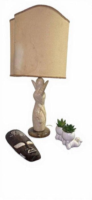 Lamp - Albast - Handgesneden lamp