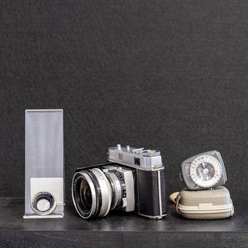 Kodak Retina IIc + Rodenstock Retina-Heligon 2.8/50mm +