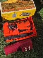 Tomiyama - Jouet - Mighty Bulldozer, Plastic Battery