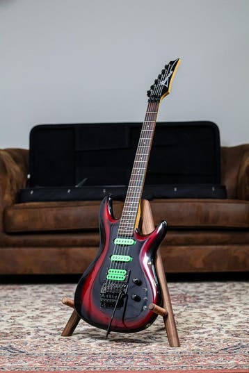 Ibanez Radius 540R 1987 | Bright Red Burst, Musique & Instruments, Verzenden