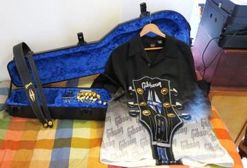 Gibson - Gevarieerd lot met Gitaarkoffer en Gibson, Muziek en Instrumenten, Nieuw