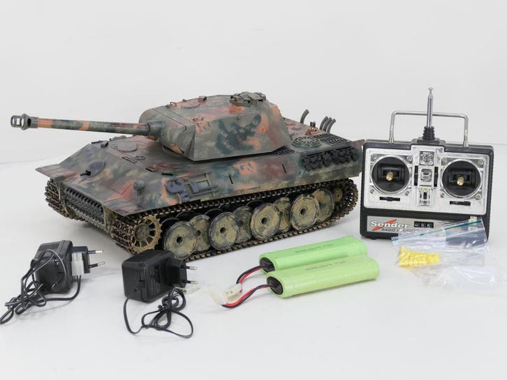 Schaal 1:16 Heng Long RC Panther ( WEATHERED)  SOUND, SMO..., Hobby & Loisirs créatifs, Modélisme | Voitures & Véhicules, Enlèvement ou Envoi