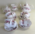 Royal Albert - Theeservies (22) - Porselein - Lavender Rose, Antiek en Kunst
