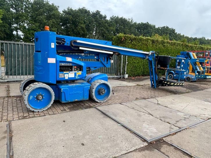 Niftylift HR 15 NDE Hybrid  15m knikarmhoogwerker nifty, Zakelijke goederen, Machines en Bouw | Liften, Steigers en Ladders, Ophalen
