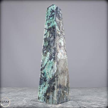 Natuurlijke smaragdobelisk - Topkwaliteit- 932.17 g, Collections