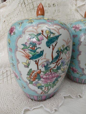 Pot (2) - Porcelaine - grandes marmites avec couvercles