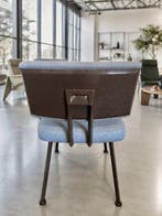 Ahrend de Cirkel - Friso Kramer - Stoel (2) - “Resort” -