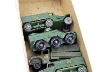 Matchbox - Speelgoed Lot of 5 x Military Vehicles in box -