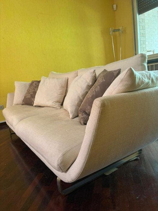 Desirée Heiss - Sofa - Staal - Divano Tuliss Désirée, Antiquités & Art, Art | Objets design