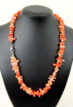 Corail - Argent, corail rouge - Collier - Collier en corail, Collections