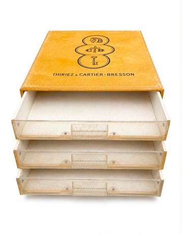 Thiriez & Cartier-Bresson - Kast - Geperst Karton - Vintage