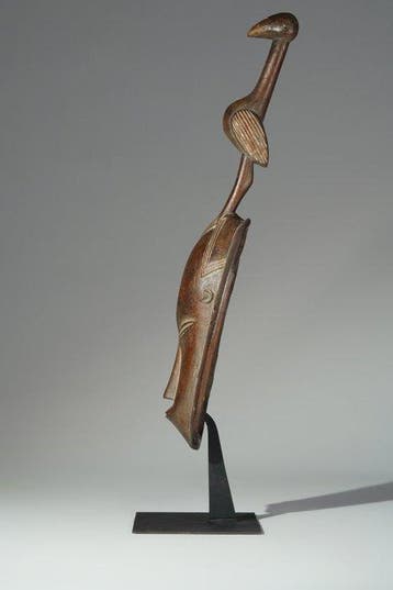 Een houten masker - Guro - Ivoorkust (Zonder minimumprijs)