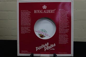 Assiette - Céramique - collectionneur Royal Albert
