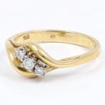 Bague - 18 carats Or jaune, Or blanc Diamant (Naturelle) -