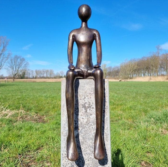 Beeldje - Minimalist dreaming man - Brons, Antiquités & Art, Curiosités & Brocante