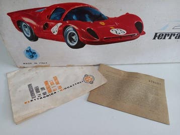 Elettronica Giocattoli (El-Gi) - Véhicule-jouet Ferrari 330