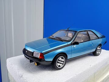 Otto Mobile 1:18 - Voiture de sport miniature - Renault