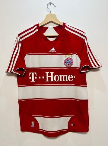 FC Bayern München - Duitse voetbal competitie - Zé Roberto -, Nieuw