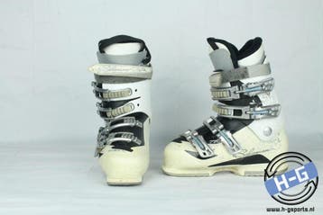 Salomon 770 divine - 24MP/38EU, Verzenden, Nieuw