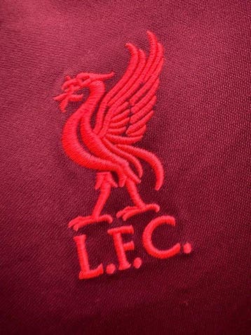 Liverpool - Training - 2021 - Voetbalshirt, Nieuw