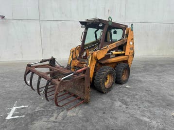 Online veiling - Case - 1840 - Shovel, Zakelijke goederen, Ophalen