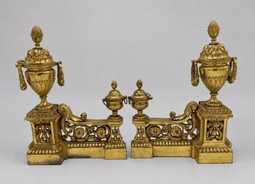 Ornement décoratif (2) - France - chenets