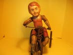 sconosciuto - Petit garçon sur un tricycle - Jouet en étain