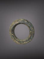 bracelet en bronze ( alliage) - bracelet bamileké (esclave)